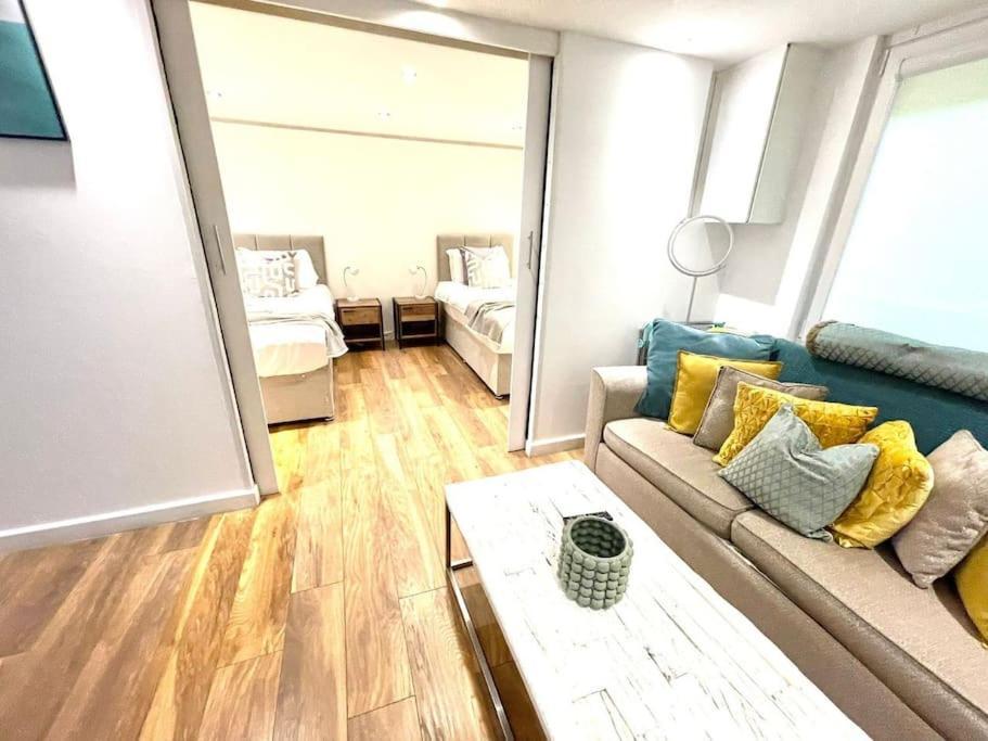Historical Building / Cozy Basement Apt / Central CBG Dış mekan fotoğraf